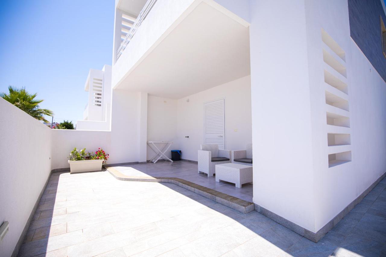Donnosanto Residence Pantanagianni Торре-Санта-Сабина Экстерьер фото